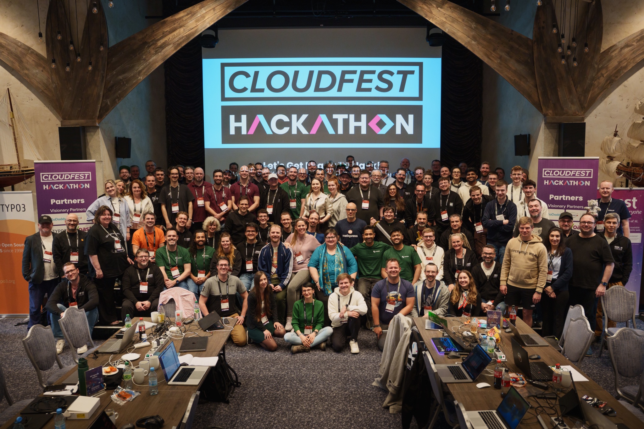 Alle Teilnehmer vom CloudFest Hackathon 2026